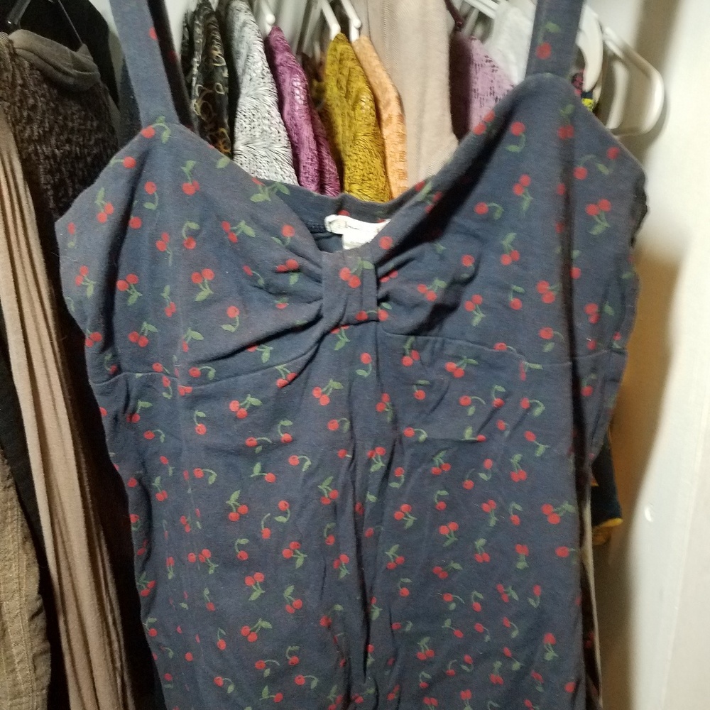 XL tank top blue with cherries